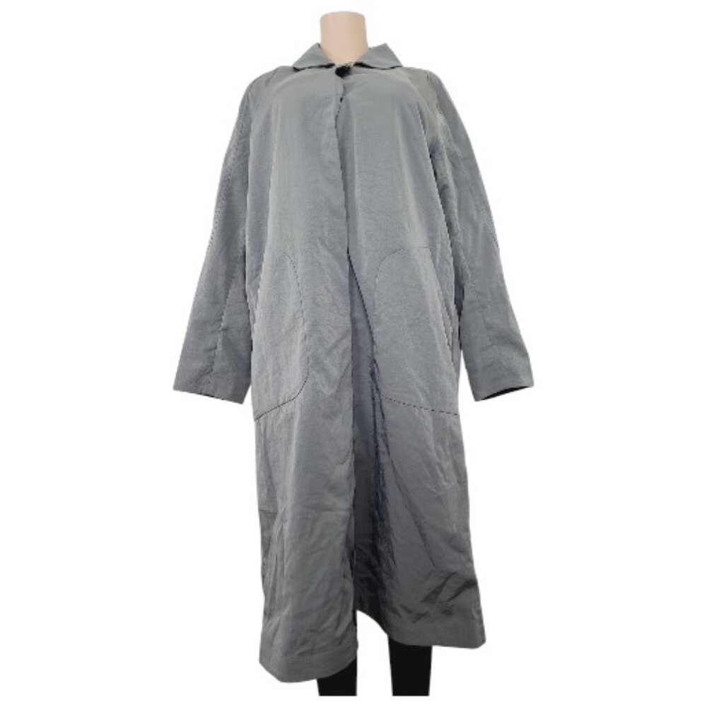 Lululemon Women's Gray Long Classic Outdoor‎ Waterproof Over Rain Coat Size  10